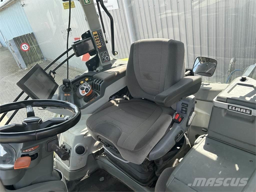 CLAAS AXION 870 Трактора
