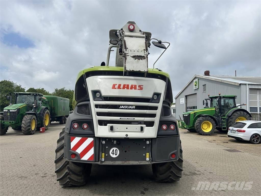 CLAAS JAGUAR 950 Прицепные кормоуборочные комбайны