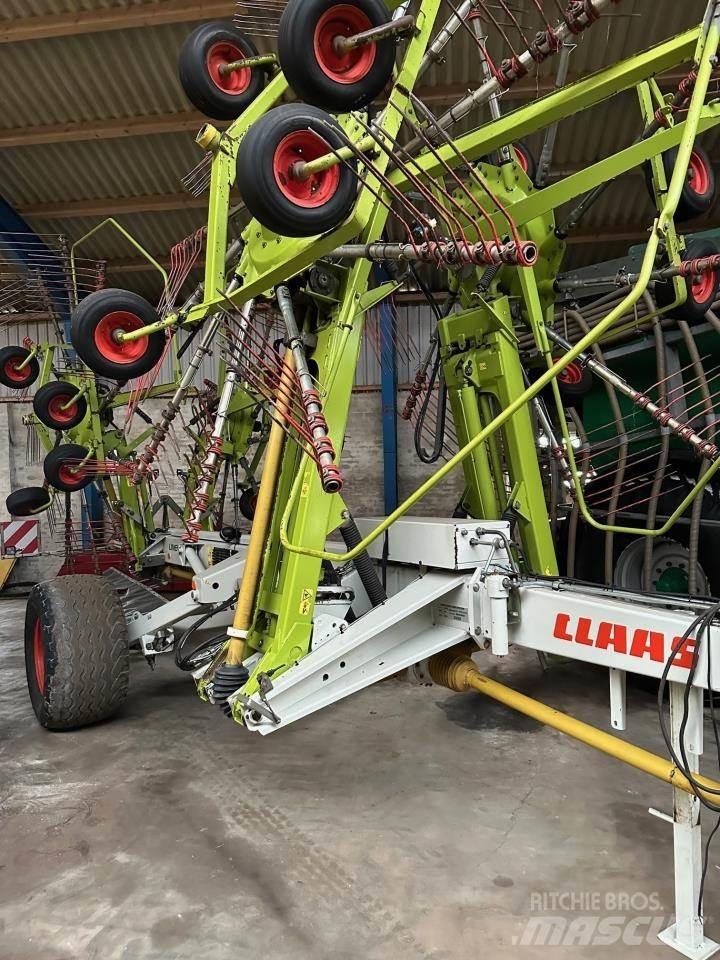 CLAAS LINER 3000 Грабли-ворошилки