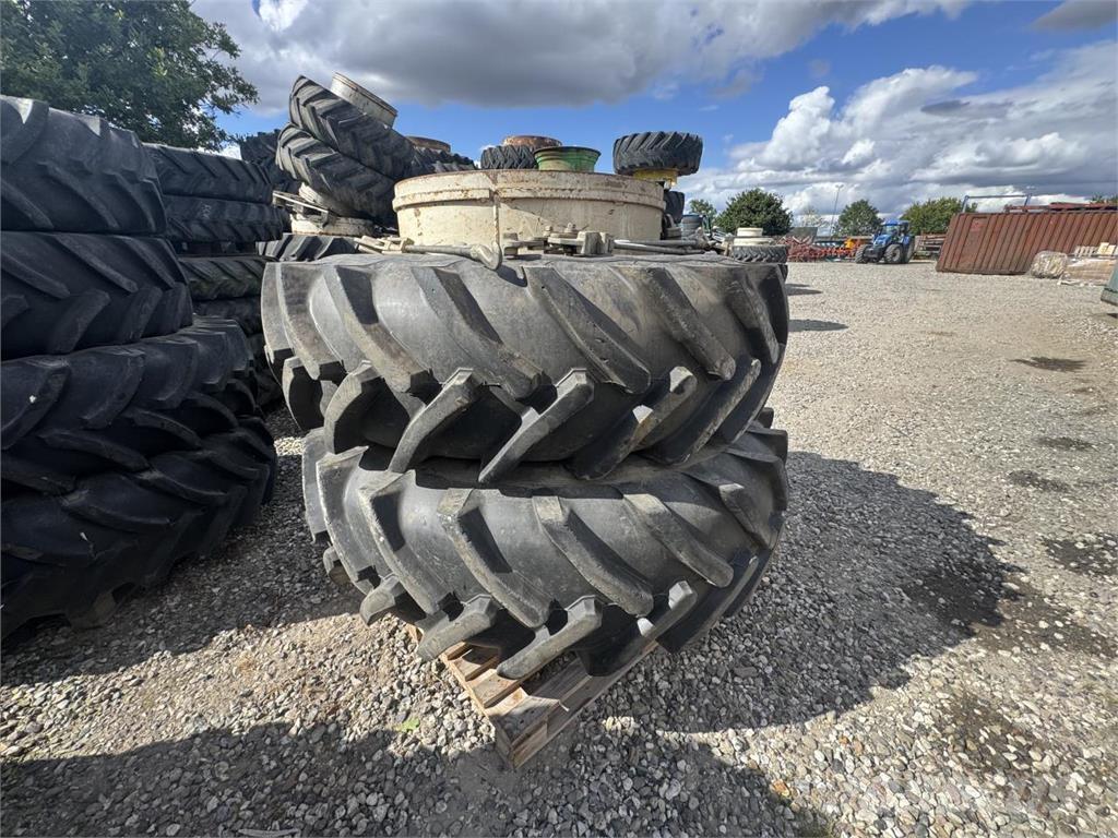 Datho 20.8R38 Шины и колёса