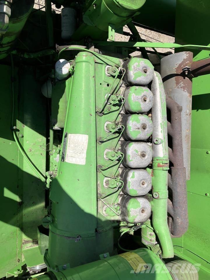 Deutz-Fahr 4045H Зерноуборочные комбайны