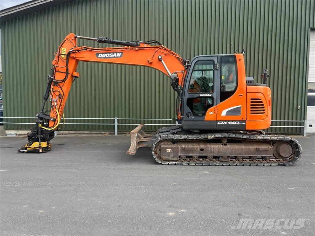 Doosan DX140LCR-5 Гусеничные экскаваторы