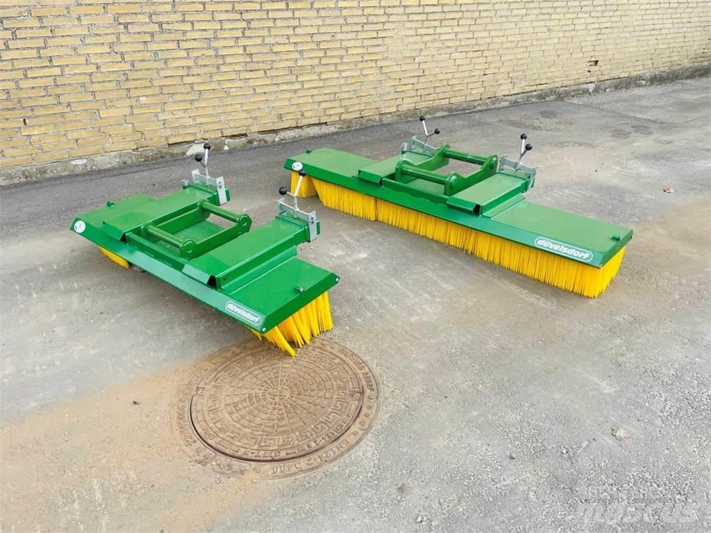 Düvelsdorf 225 CM Навесные щетки