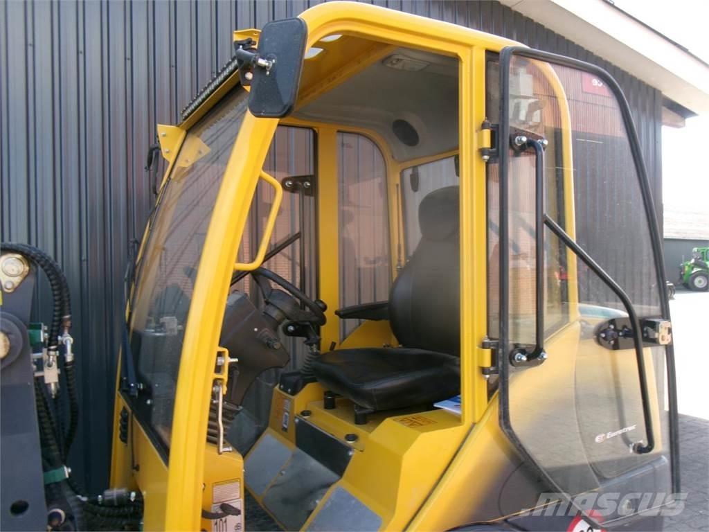 Eurotrac W12 Малые погрузчики