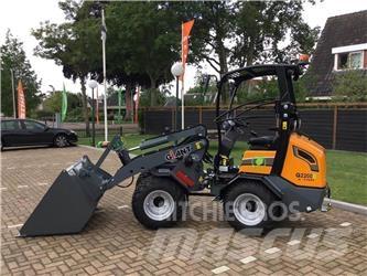 GiANT G2200E Малые погрузчики