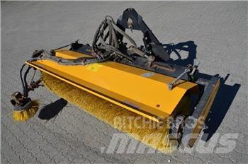 GMR 2000 Вакуумные уборочные машины