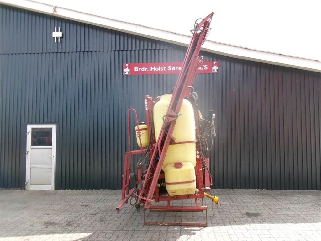Hardi 1200L 15 M Навесные опрыскиватели