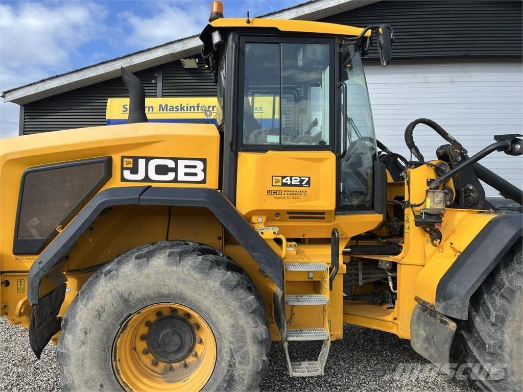 JCB 427 HT Фронтальные погрузчики