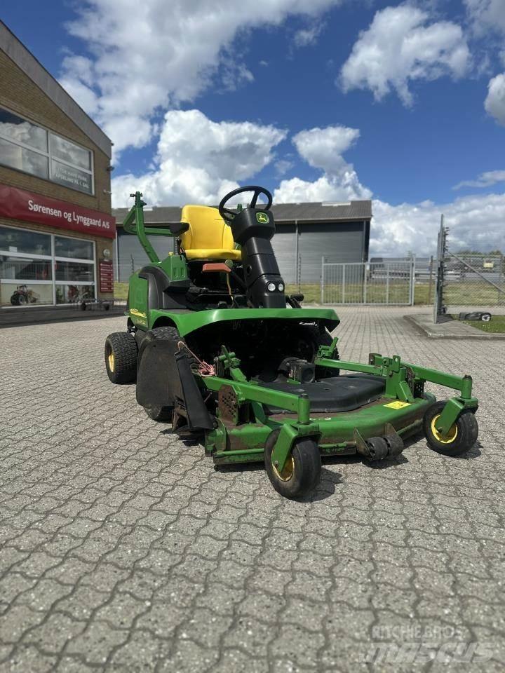 John Deere 1435 Коммунальные тракторы