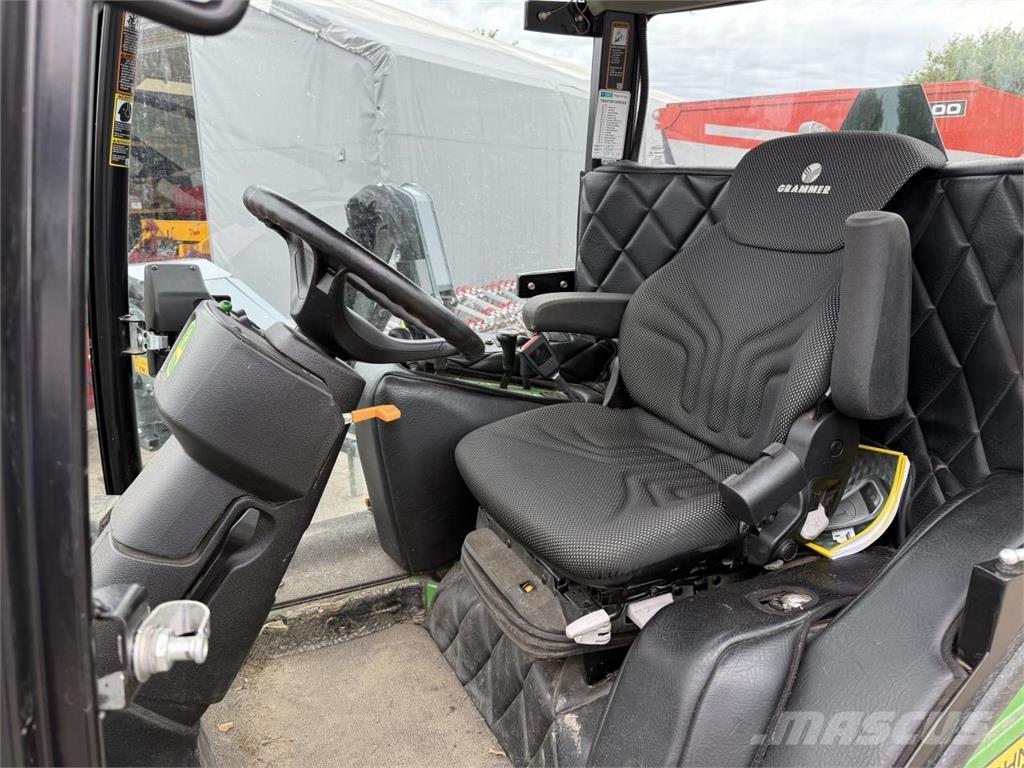 John Deere 1585 Коммунальные мини-погрузчики