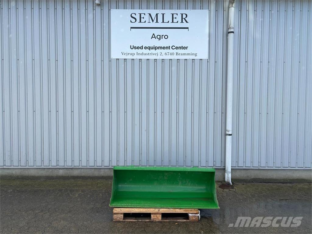 John Deere 160 CM Коммунальная техника - Другие