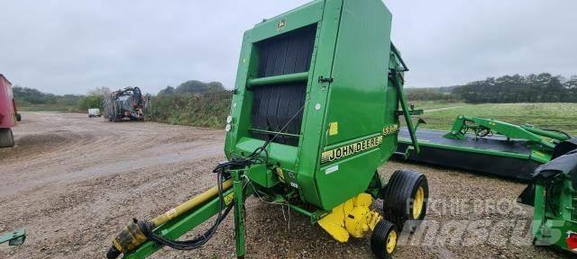 John Deere 590 Рулонные пресс-подборщики