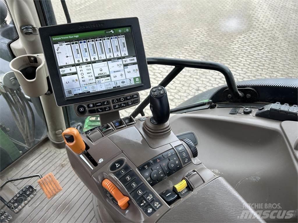 John Deere 6215R Трактора