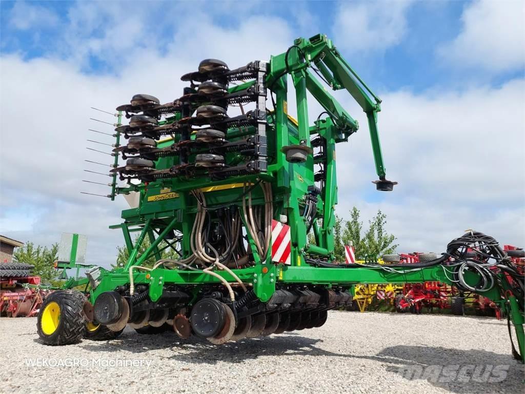 John Deere 750 A Сеялки