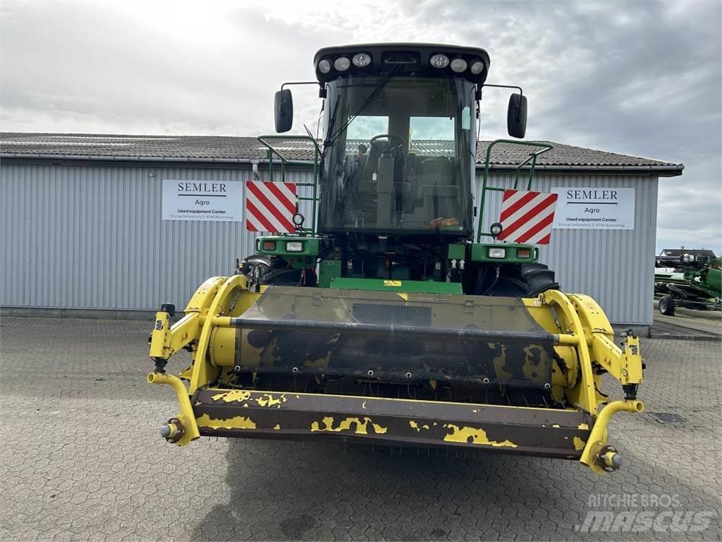 John Deere 7500 Прицепные кормоуборочные комбайны