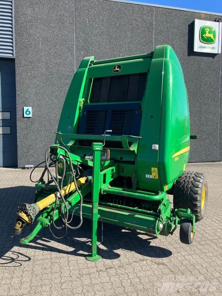 John Deere 864 Рулонные пресс-подборщики