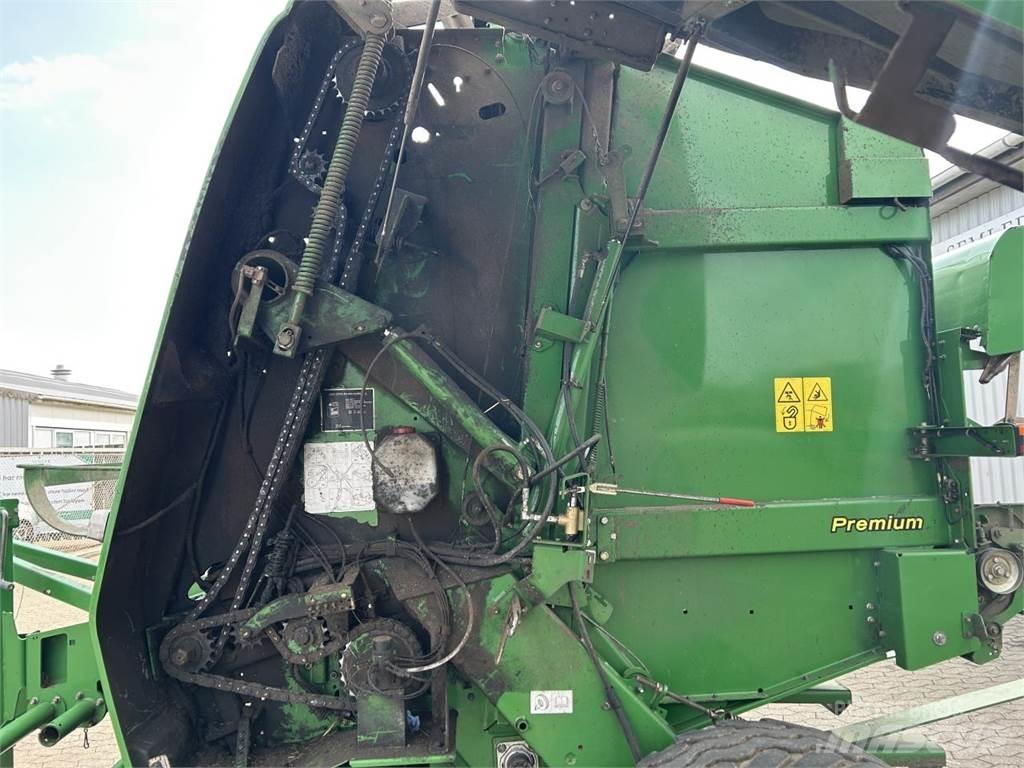 John Deere 864 Рулонные пресс-подборщики