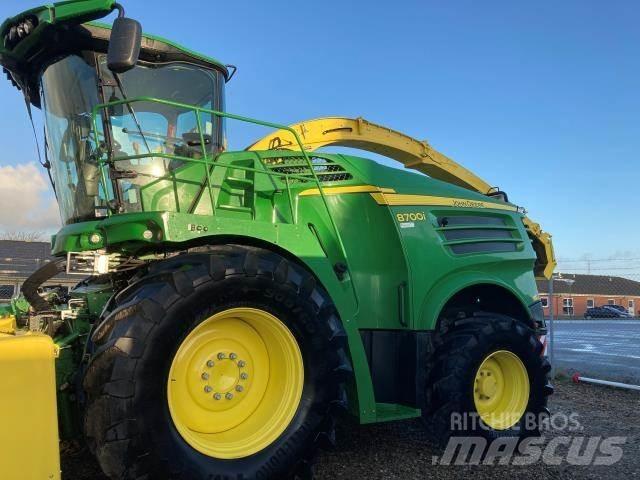 John Deere 8700 Прицепные кормоуборочные комбайны