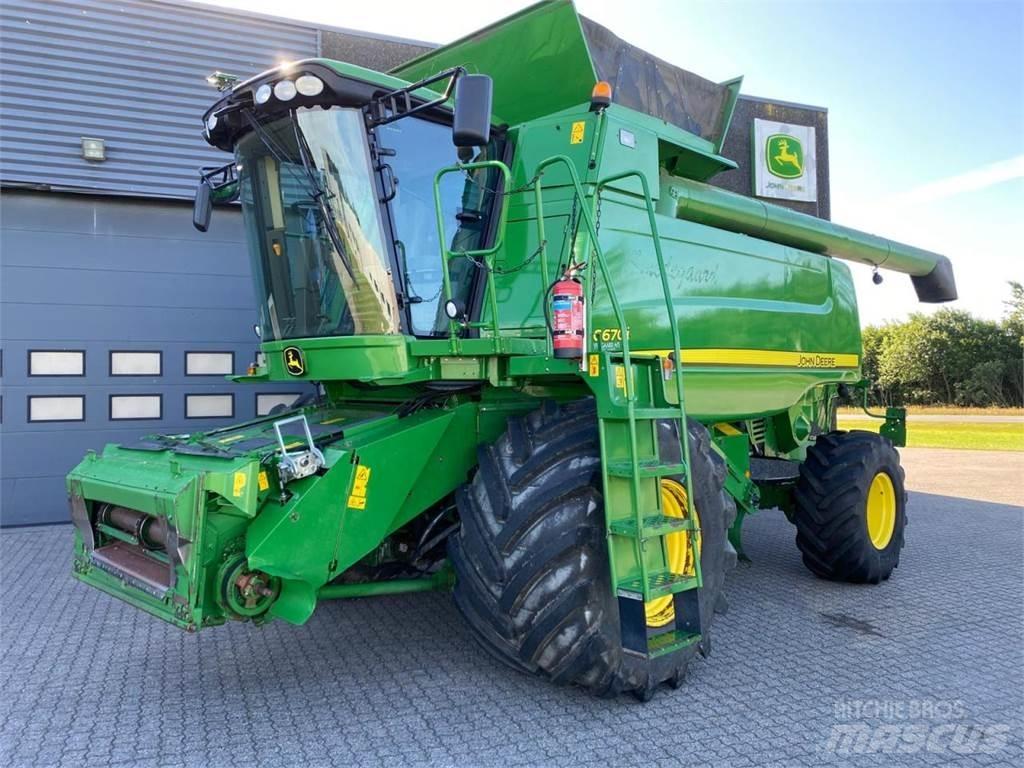 John Deere C670 Зерноуборочные комбайны