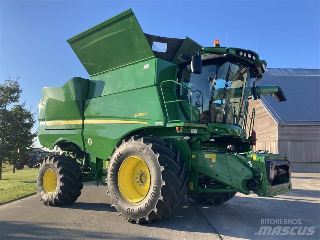 John Deere S690I Зерноуборочные комбайны