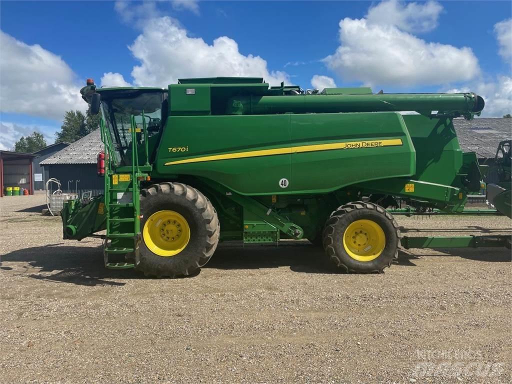 John Deere T670I Зерноуборочные комбайны