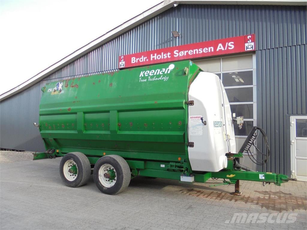 Keenan MF380 Кормовые вагоны