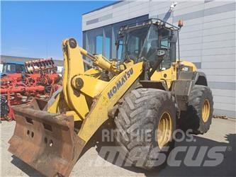 Komatsu W320 Фронтальные погрузчики