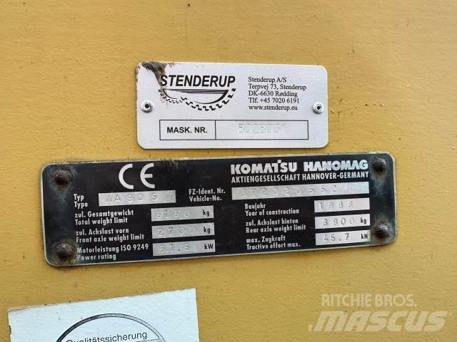 Komatsu WA90 Фронтальные погрузчики