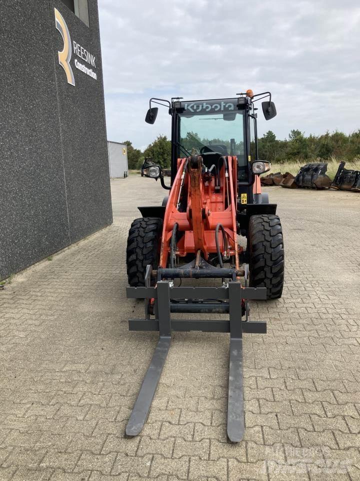 Kubota R070 Малые погрузчики
