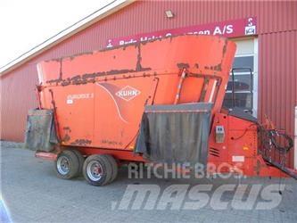 Kuhn 45 M3 Кормовые вагоны