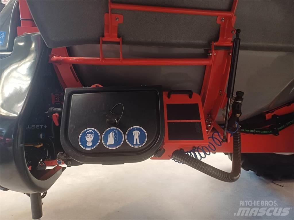 Kuhn METRIS 4102 Прицепные опрыскиватели