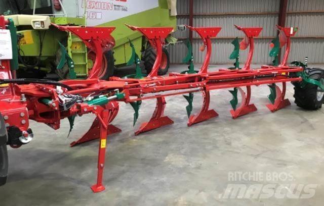 Kverneland 3300S Оборотные плуги