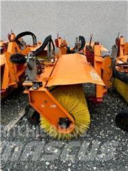 Nesbo HF1600S Вакуумные уборочные машины