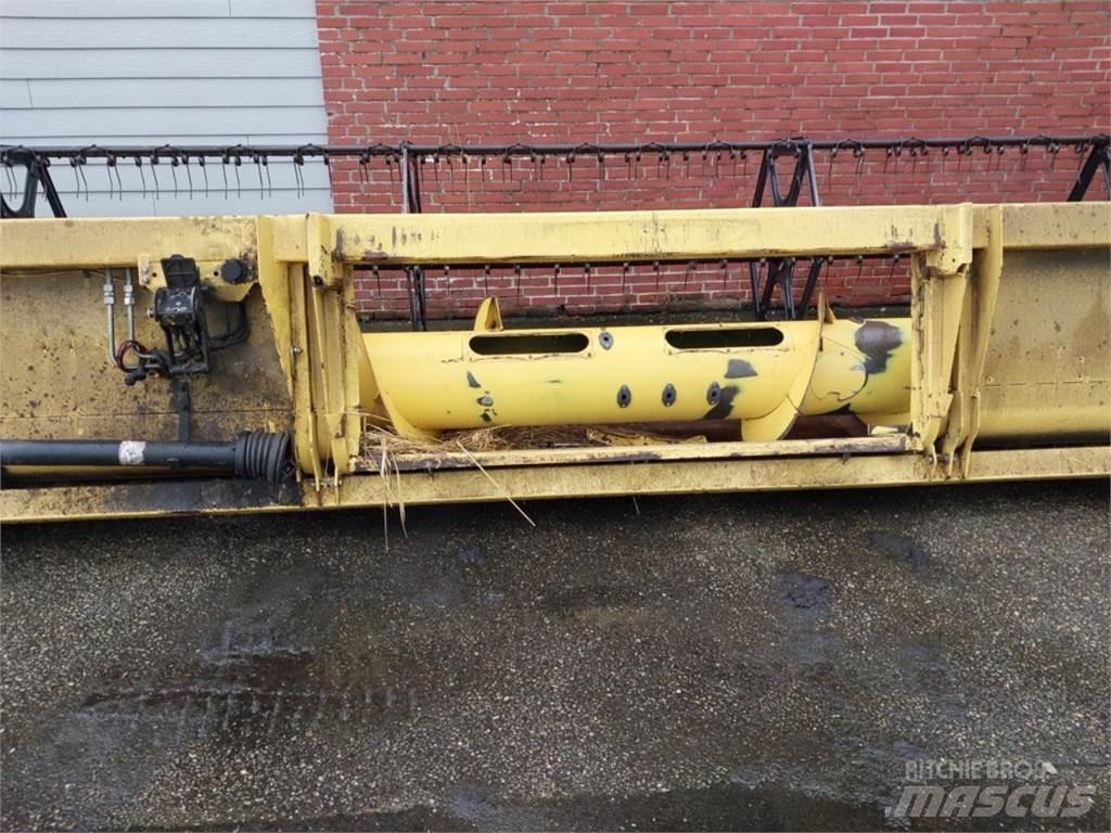 New Holland 30 X Жатки