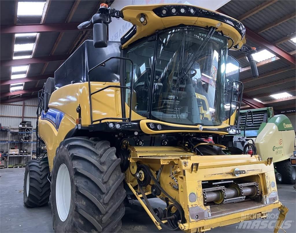 New Holland CR9.80 Зерноуборочные комбайны