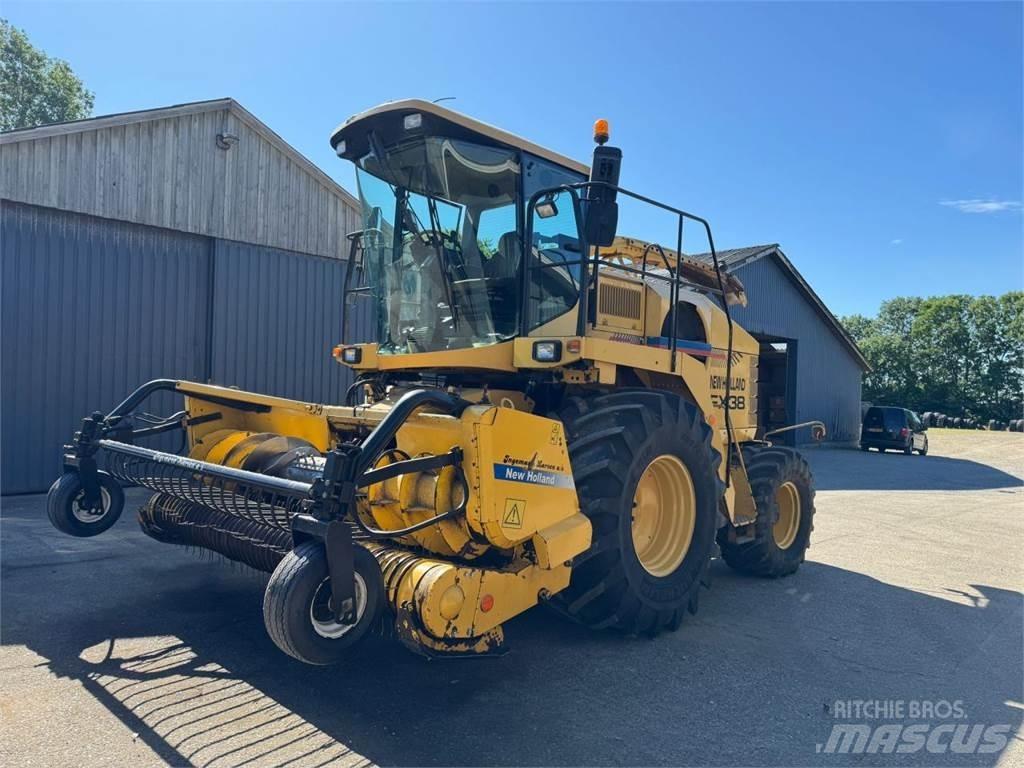 New Holland FX38 Прицепные кормоуборочные комбайны