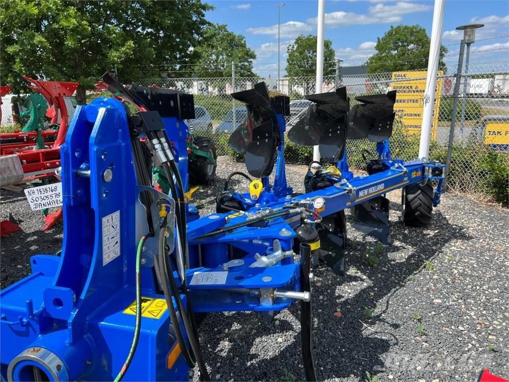 New Holland PMH4 Оборотные плуги