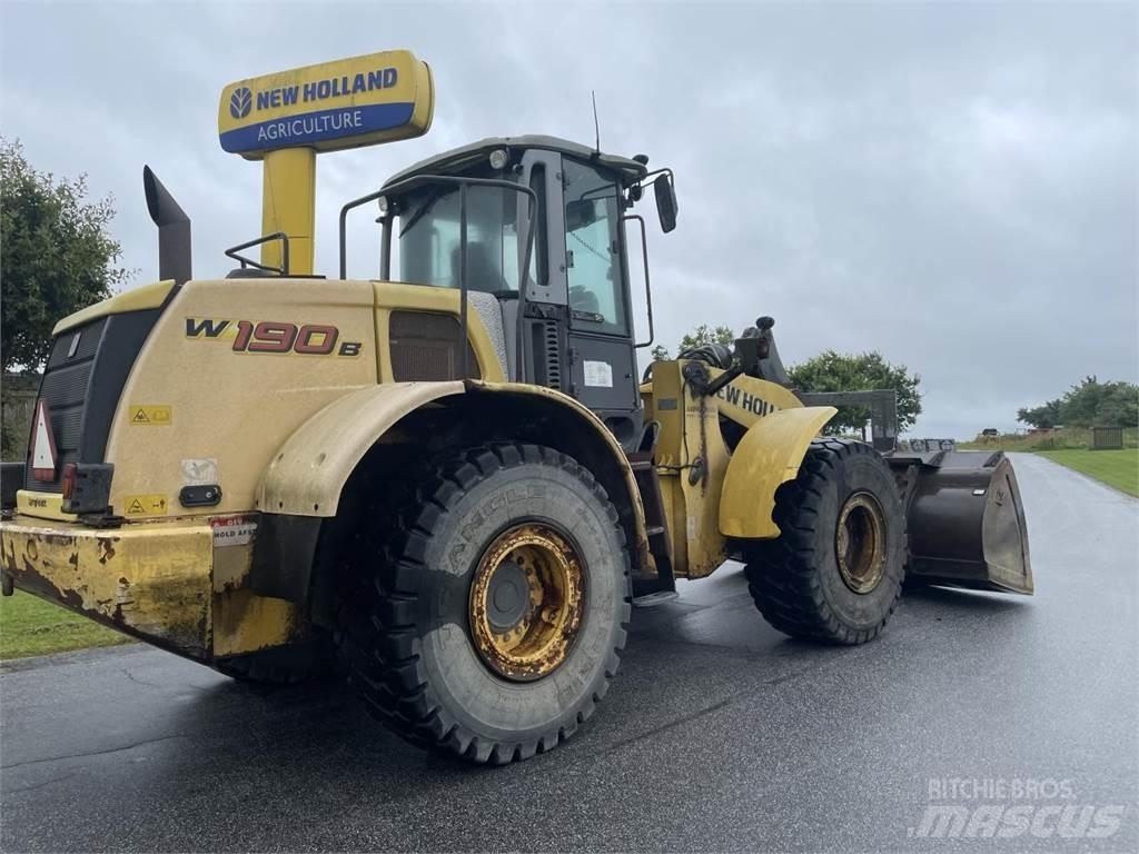 New Holland W190B Фронтальные погрузчики