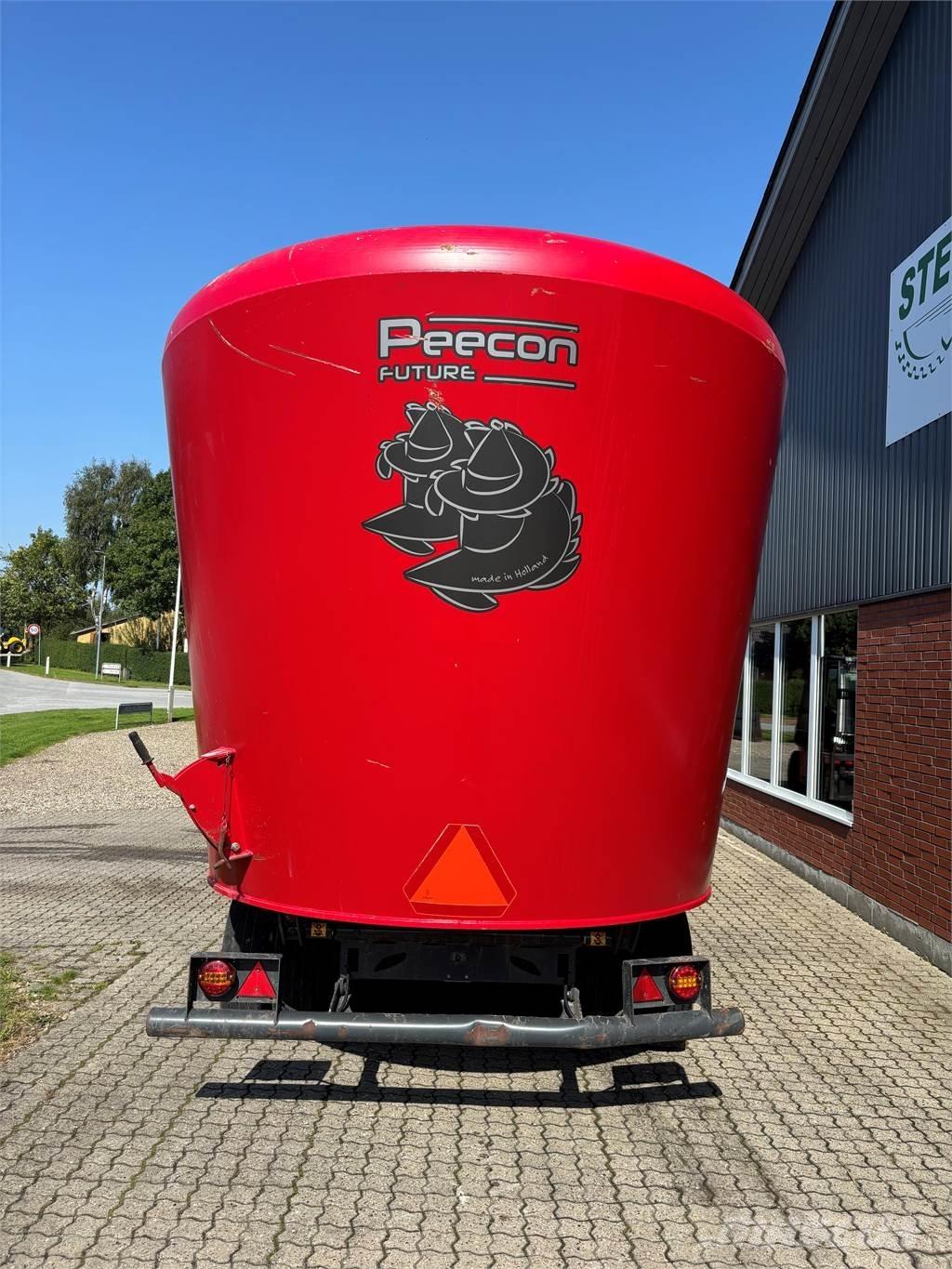 Peecon 28 M3 Кормовые вагоны