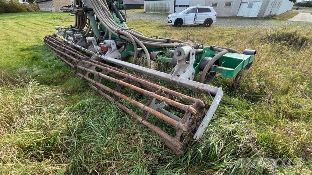 Samson CM 7,5 Самоходные опрыскиватели