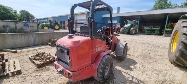 Schäffer 2345T Малые погрузчики