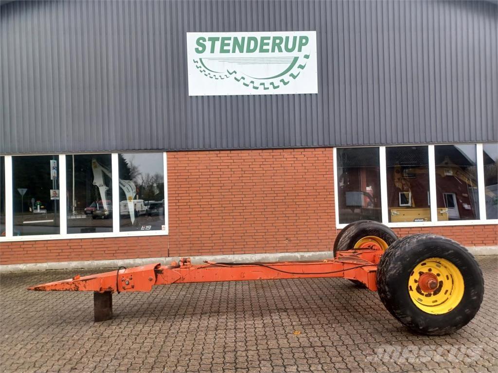  UNDERVOGN NR. 86 Тракторные самосвальные прицепы