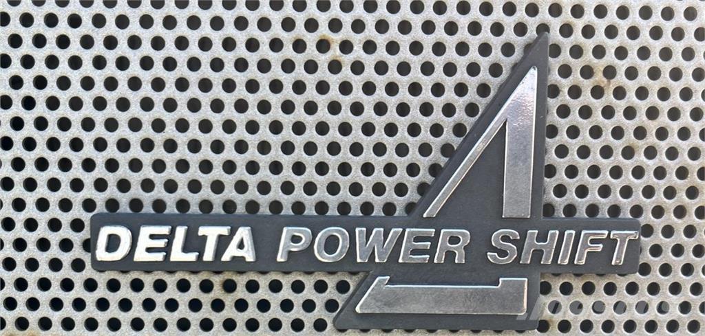 Valtra 8550 Трактора