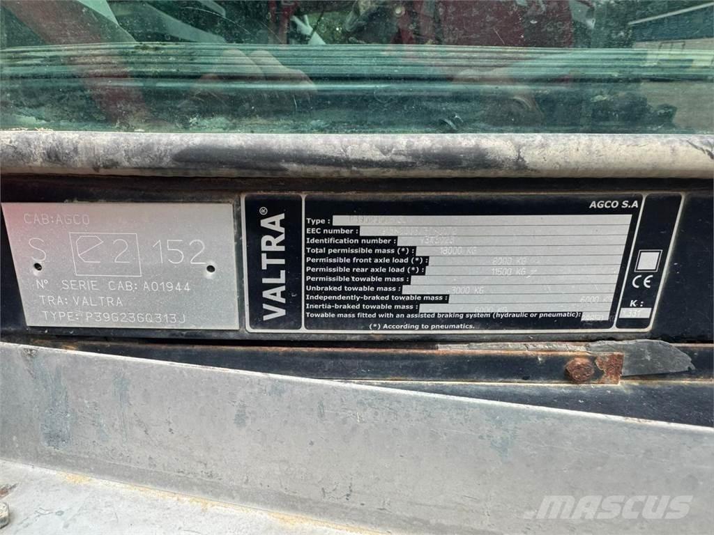 Valtra S262 Трактора