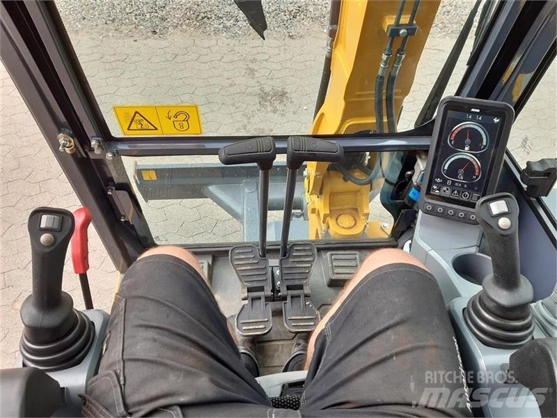XCMG xe27e Мини-экскаваторы