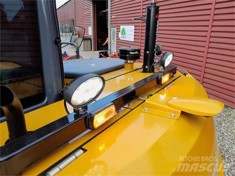 XCMG XE80E Гусеничные экскаваторы