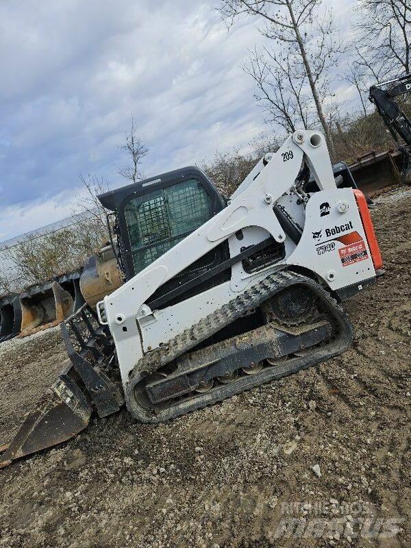 Bobcat T740 Малые погрузчики