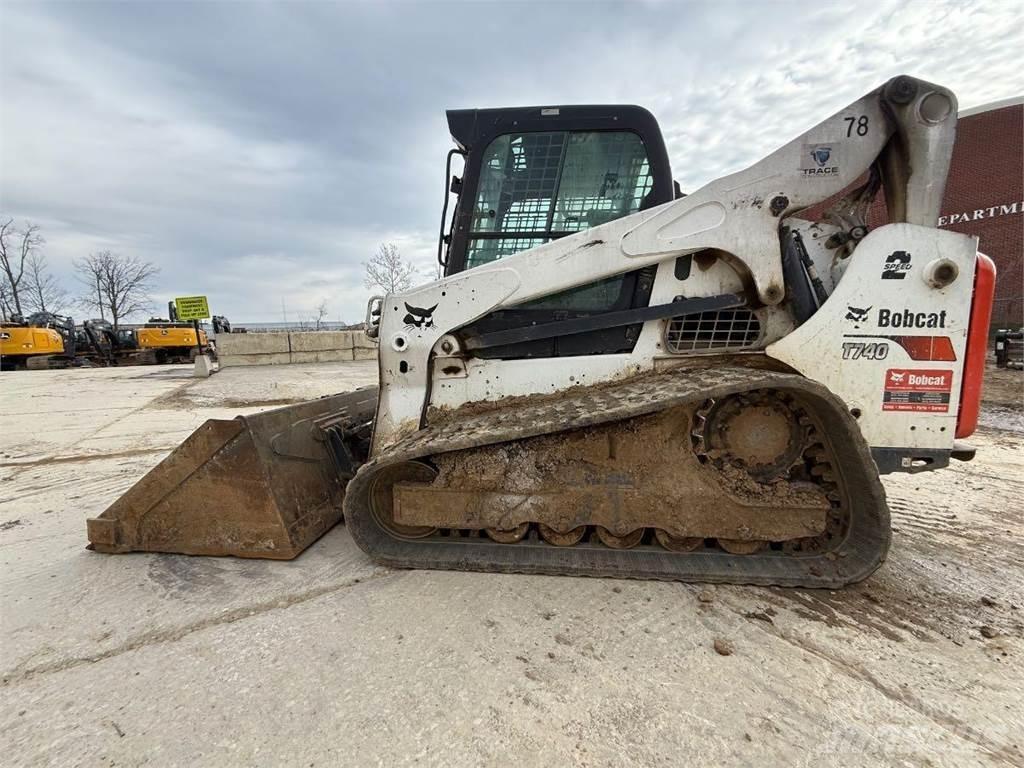 Bobcat T740 Малые погрузчики