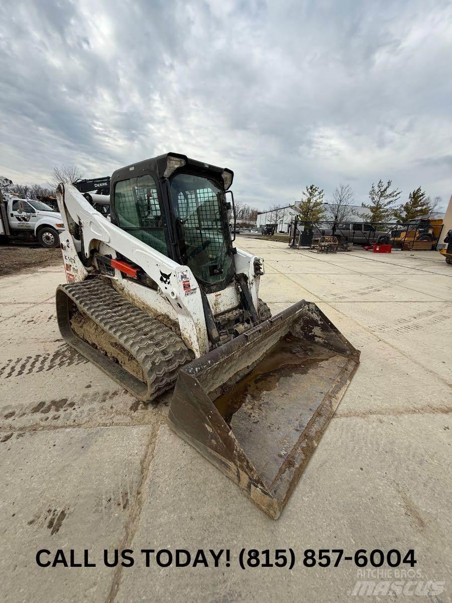 Bobcat T740 Малые погрузчики