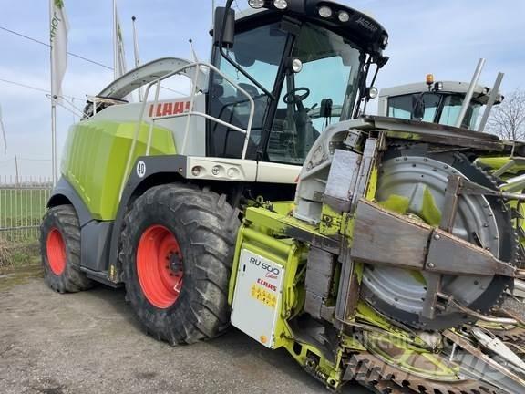 CLAAS JAGUAR 940 Прицепные кормоуборочные комбайны
